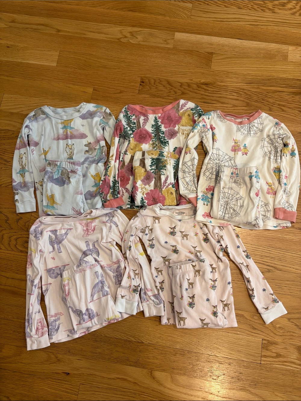 Lot of 5 sets of Burt’s Bees Pajamas 2T